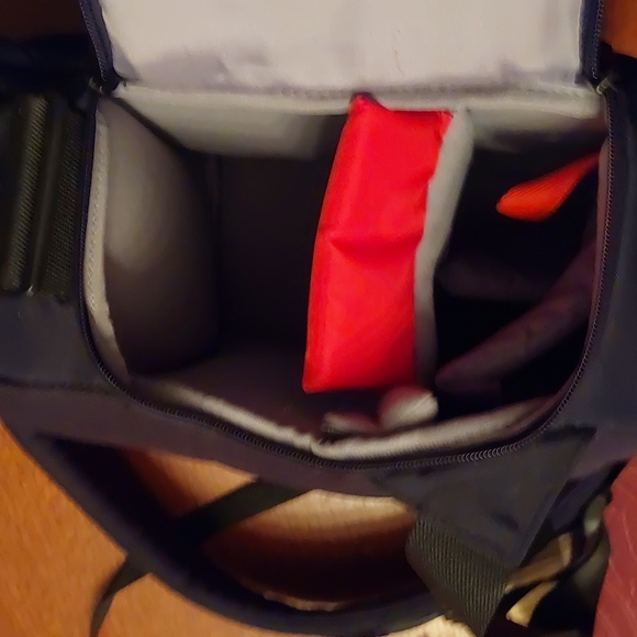 Manfrotto MB SSC3-1BB Agile I Sling Bag (Black) - Picture 4 of 4